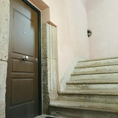 Agora -casetta Sorrentina *