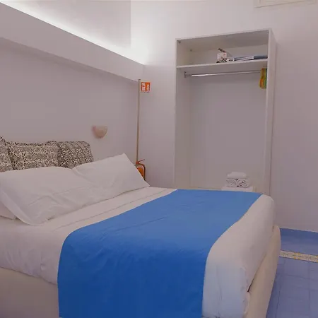 Agora -casetta Sorrentina